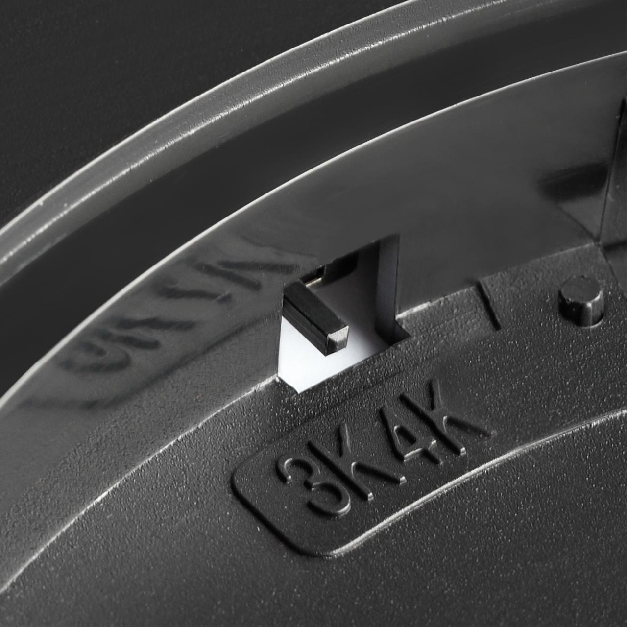Настенно-потолочный светильник SONEX Alfa black 7660/24L пластик белый 